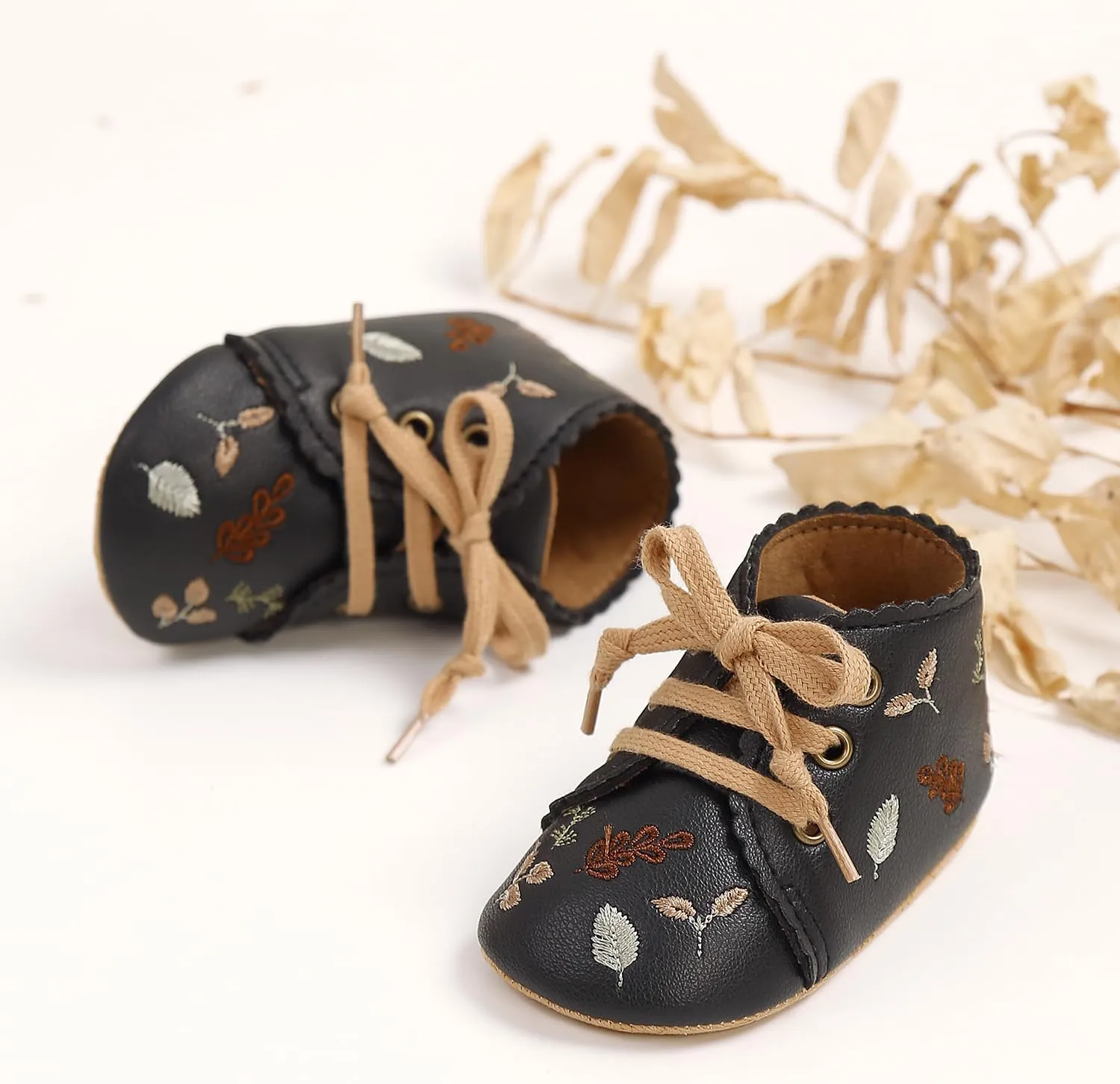 Baby Shoes Girls Mary Jane Flats Non Slip Soft Sole PU Leather Infant Toddler Sneakers First Walkers Party Christmas Dress Shoes